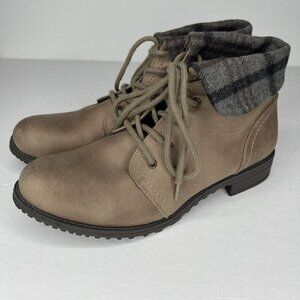 White Mountain Jay-Jay  Square Heel Plaid Cuffed Ankle Boots Womens Size 8.5